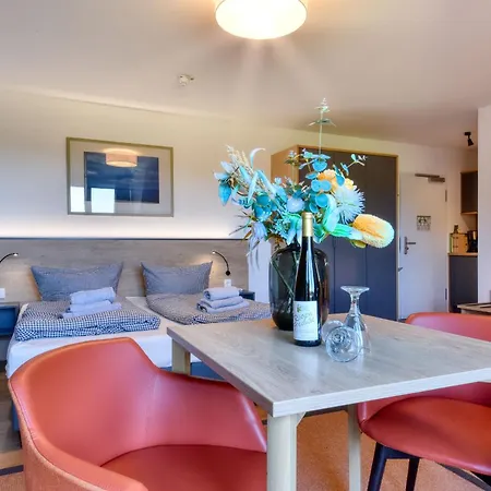 Rotkehlchen 40 Im Wreecher Idyll Rügen By Ruyastay